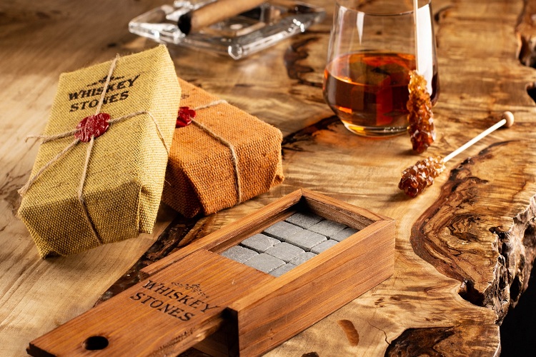 Whiskey Stones Maintain a Constant Temperature Longer Than Ice